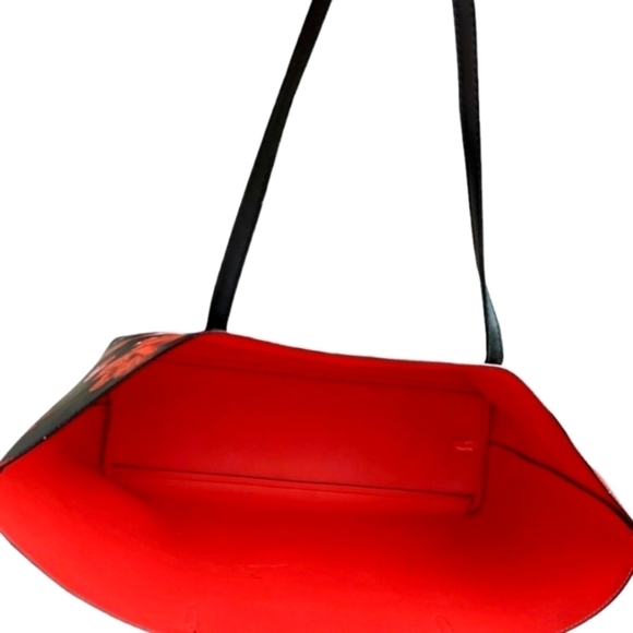 Victoria's Secret Limited Edition 2019 Large Red Floral Rose Tote Bag - Picture 6 of 10